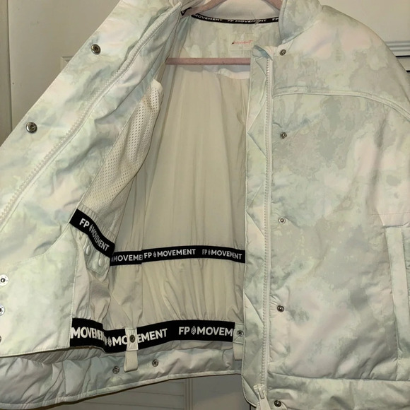 NWOT Free People Snow Bunny Slope Puffer Jacket - Picture 13 of 16